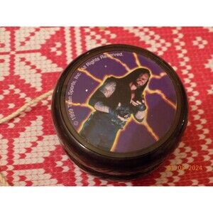 1999 Undertaker WWE Yo-yo toy